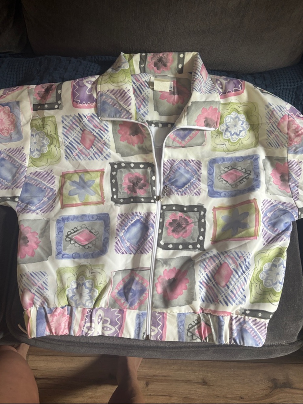 Womens Pastel Floral Print Zip-Front Jacket